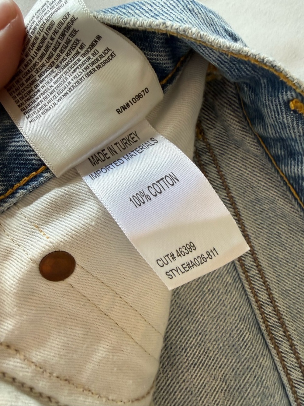 AGOLDE Parker Cutoff Jean Shorts - Picture 6 of 6